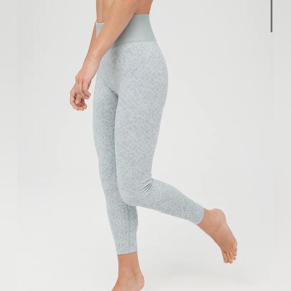 OFFLINE by Aerie Seamless Snake Leggings 7/8 Length High Waisted Salty Air Sz S - Picture 2 of 11